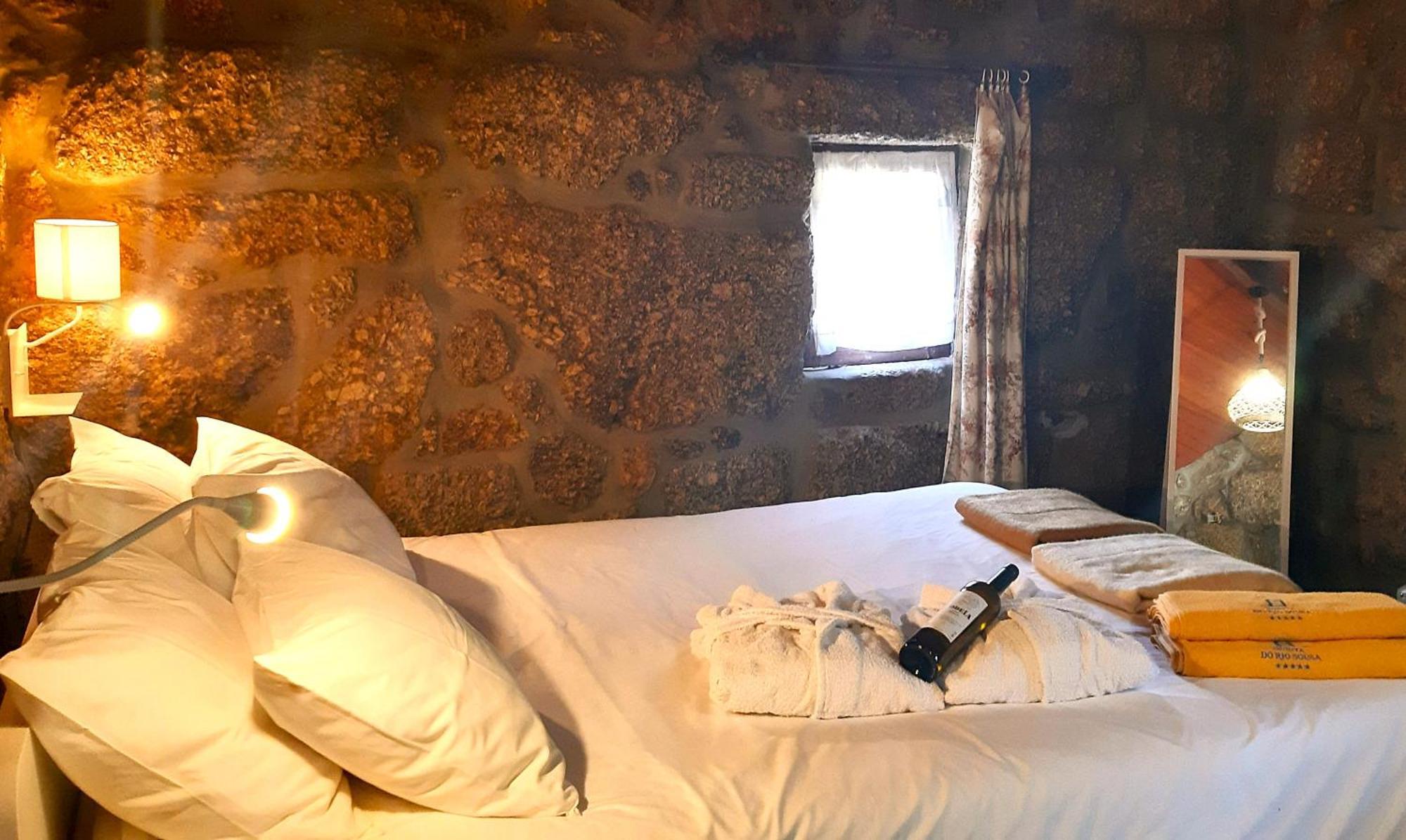 Dream Corner By Waterfalls, 20 Min To Oporto, By Porto With Love Lda Parada  Rom bilde